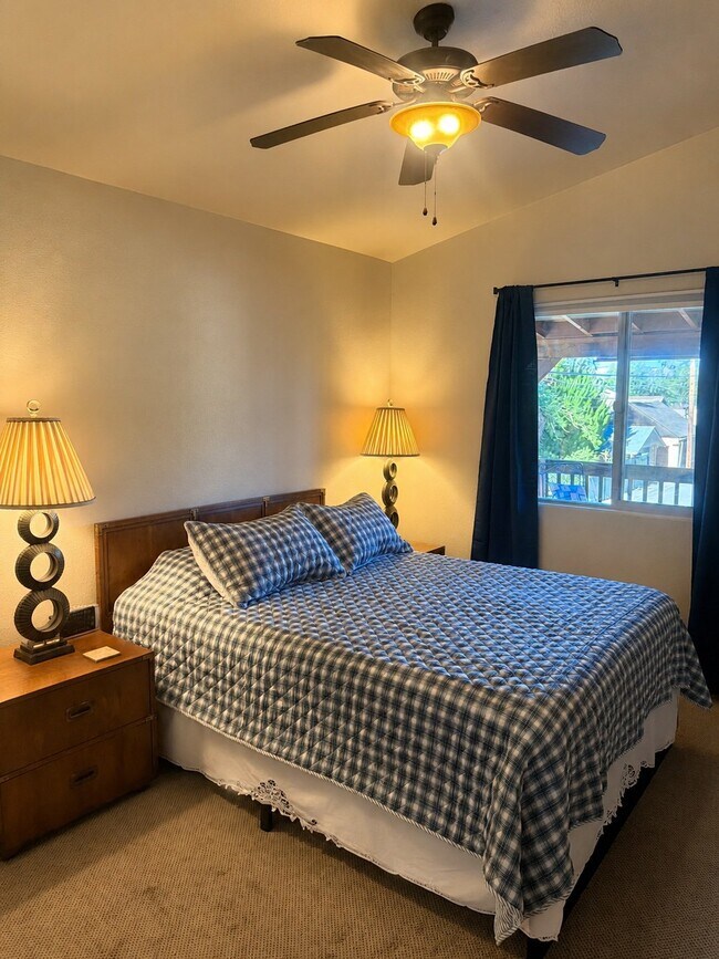 801 Teller Ave Unit B