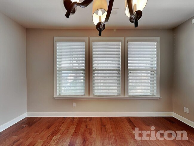 Photo - 10403 Drake Hill Dr