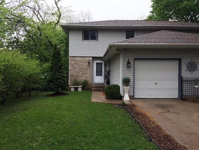 Front of townhouse style duplex - 1212 Williams St Townhome