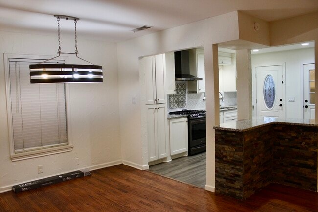 Photo - 10020 Losa Dr