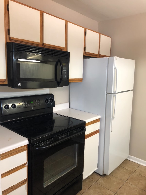 Building Photo - 220 Elm St Unit 624