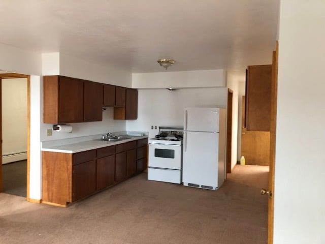 Photo - 515 E 4th St Apartamentos Unidad 2Bedroom