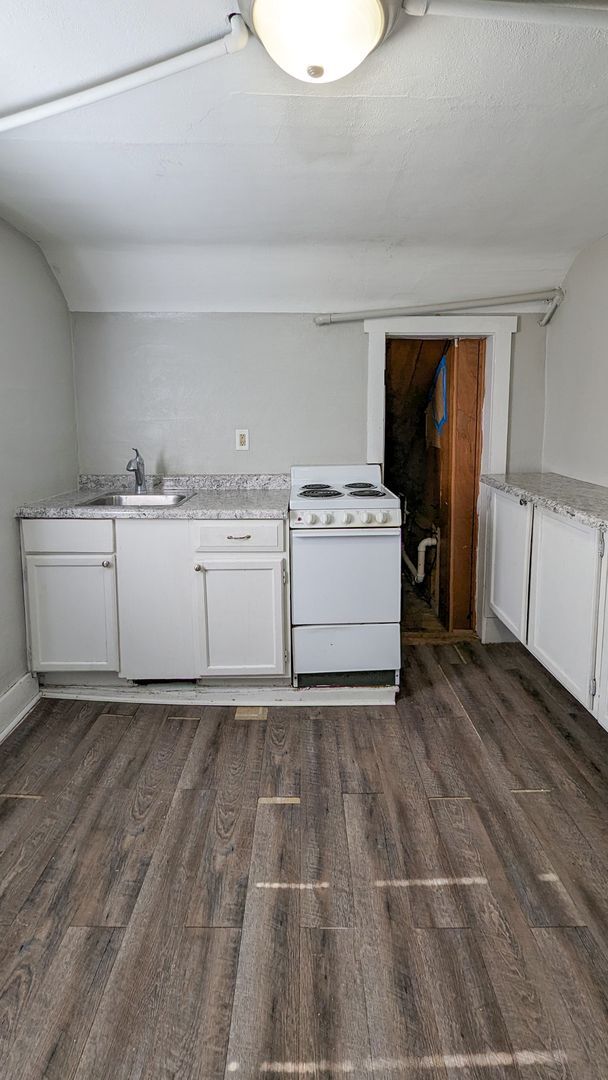 Photo - 2405 W Jackson St Unit Apt 2