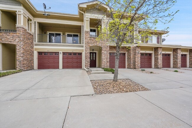Building Photo - $1,795.00, 1- 1-bedroom, 1-bathroom Condo ... Unit 205