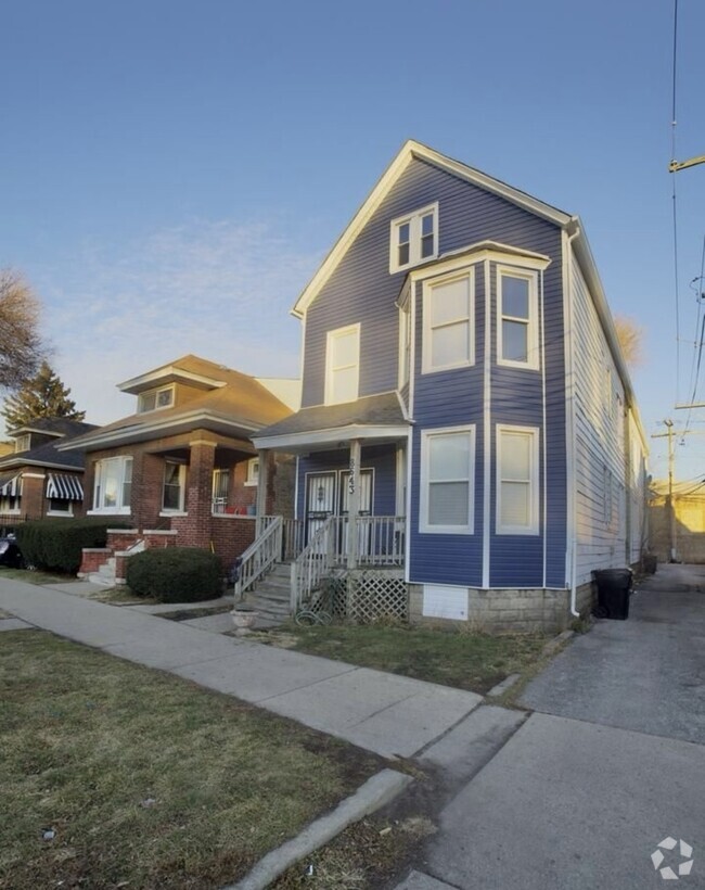 Building Photo - 8643 S Exchange Ave Rental