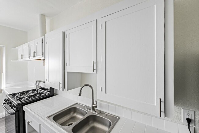 8th Street Kitchen - Westland @ 8th Street