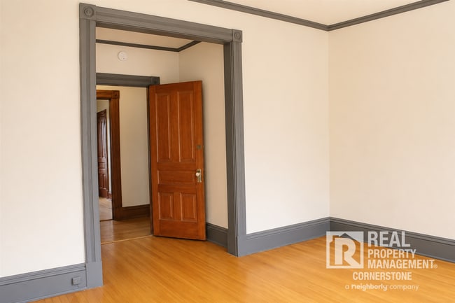 Photo - 808 W Kalamazoo Ave Unit 3