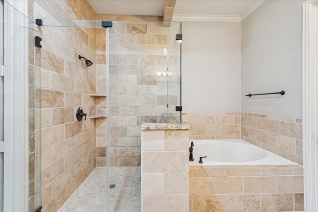 Photo - 43 Herons Flight Pl