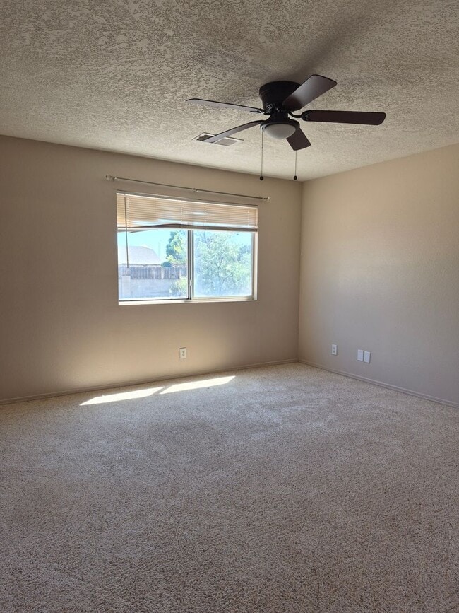 Photo - 4604 Bismark Hills Way NE