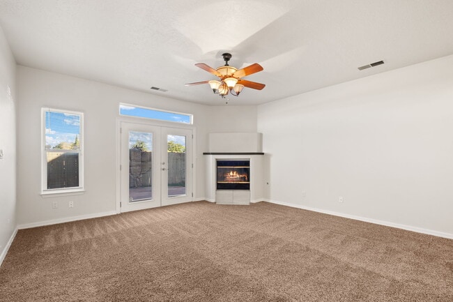 Photo - 7101 Natalie Janae Ln NE