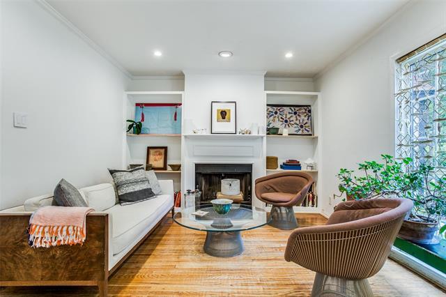 Photo - 8619 Angora St
