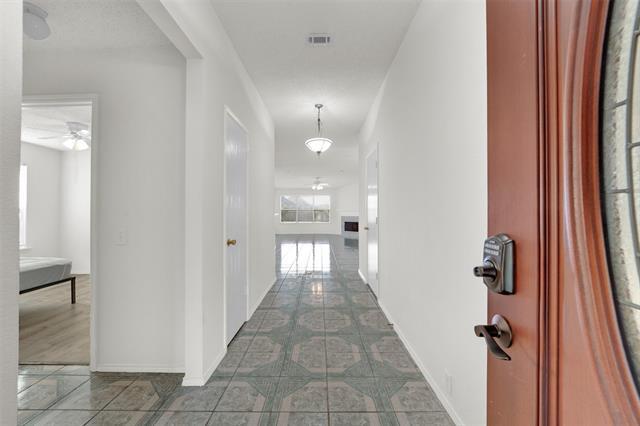 Photo - 1407 Autumncrest Dr