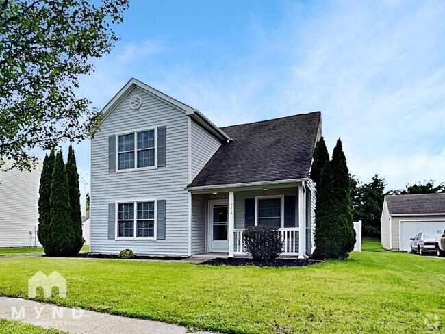 Building Photo - 362 Ashford Ave Rental