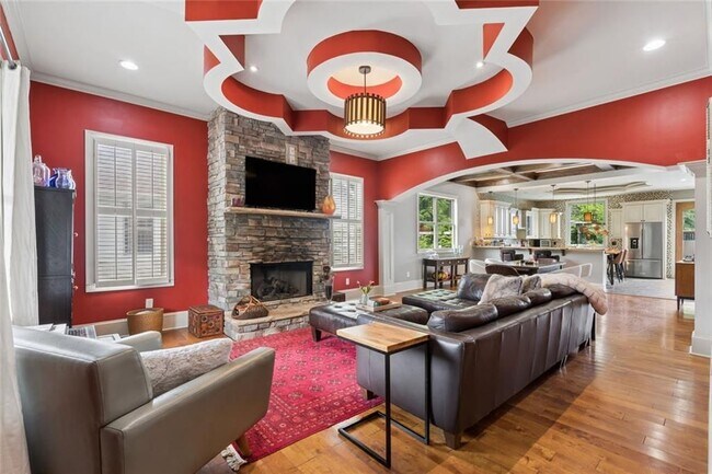 Photo - 460 Felton Dr NE