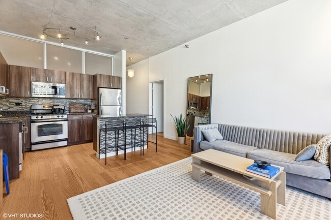 Photo - 235 W Van Buren St Unit 4219