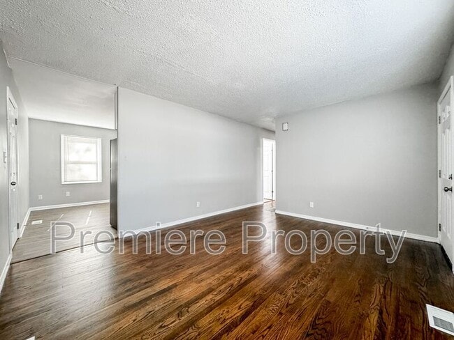 Photo - 1721 S Ellison Way