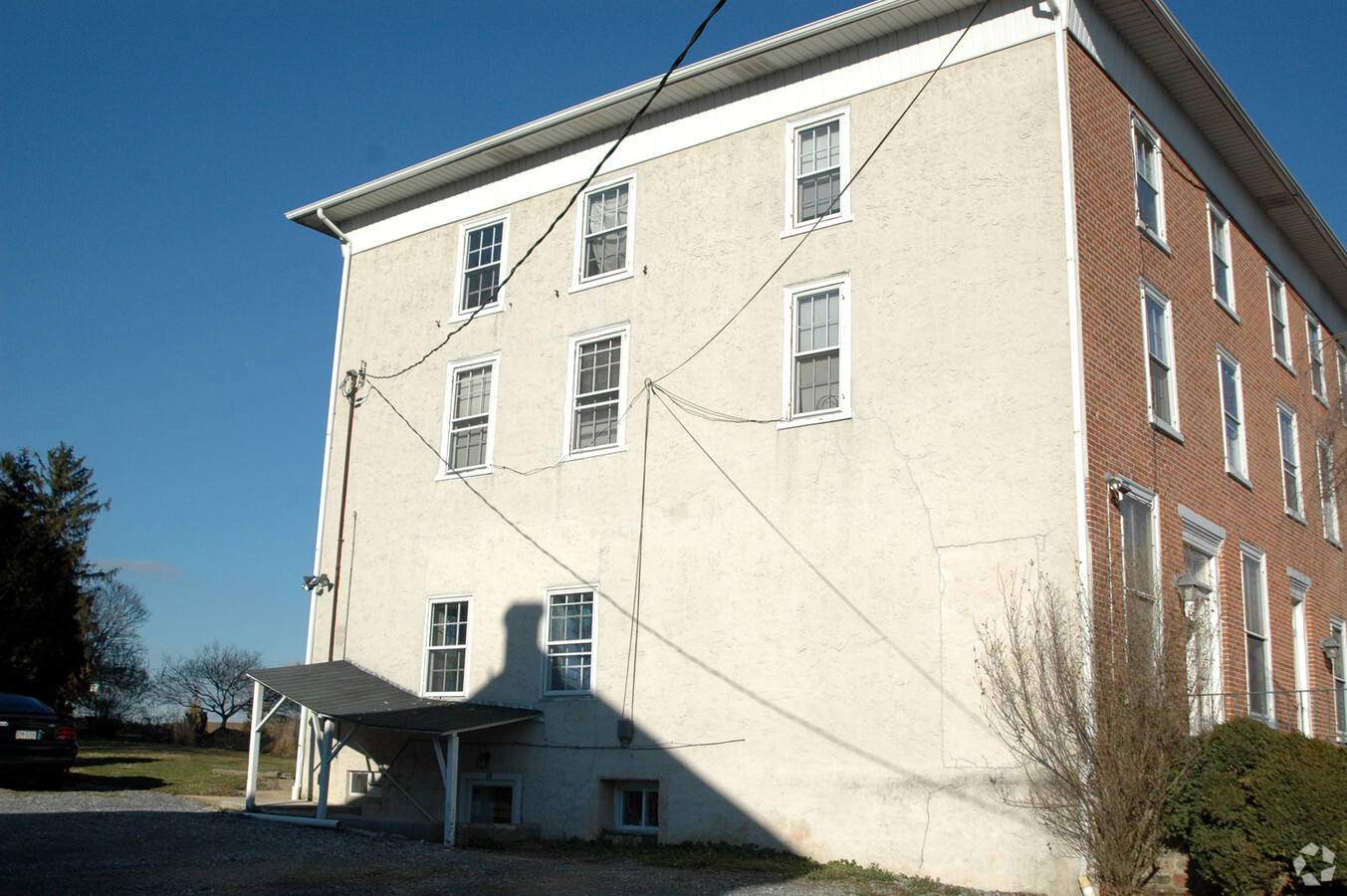 Photo - London Grove Apartments