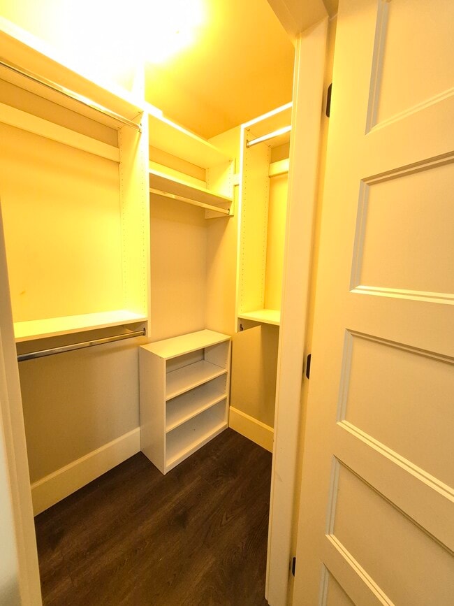 Photo - 920 Wavertree Rd