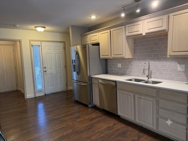 Photo - 9704 N Lewis Ave