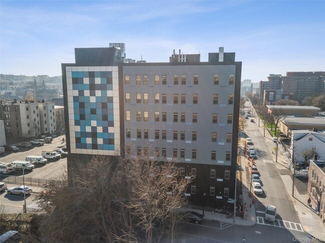 Photo - 70 Ashburton Ave Unit 2E