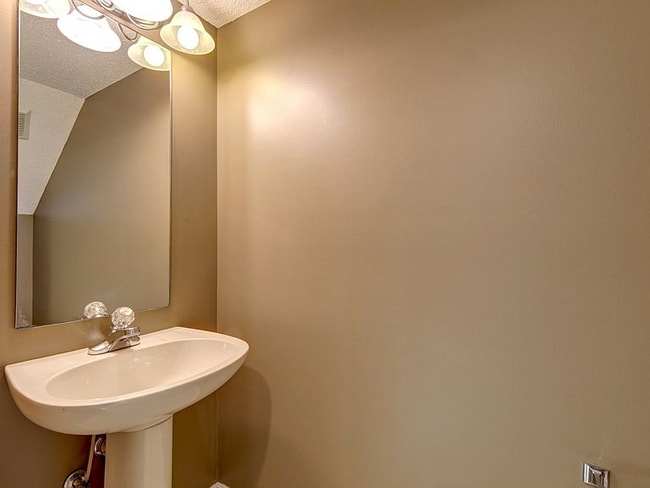 Photo - 805 E Sherwood Hills Dr