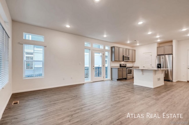 Photo - 3841 N Himalaya Rd