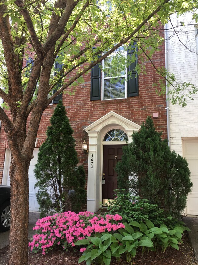 Photo - 5074 Grimm Dr Townhome