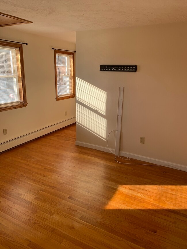 Building Photo - 72 N Broadway Unit apartment