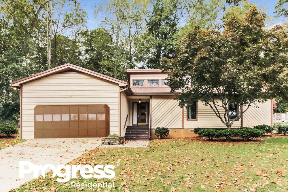 Photo - 1507 Bellingham Dr House