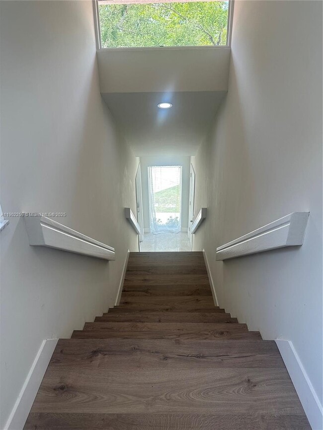 Photo - 9257 NW 9th Pl Unidad 9257