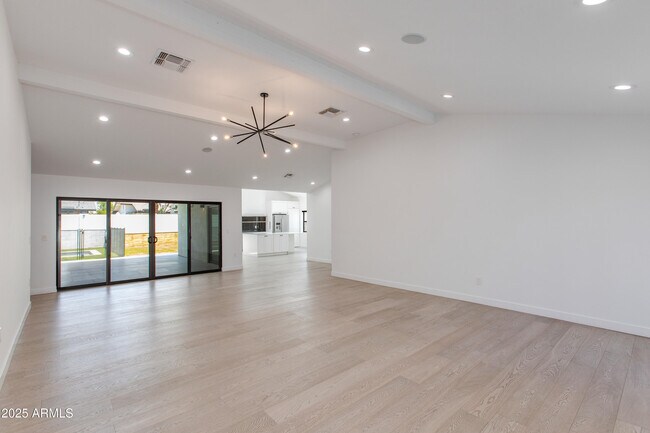 Photo - 4246 E Mulberry Dr