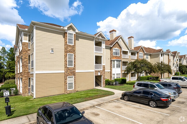 Regent Apartment Homes