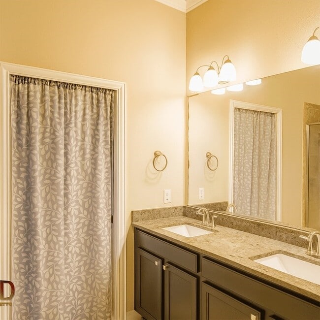 Photo - 21399 Hunter Hart Dr