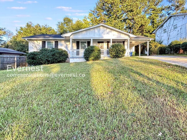 Building Photo - 321 Wilson Mill Rd SW