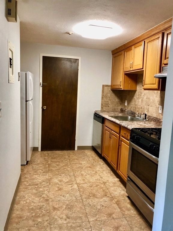 Photo - 30 Worthen St Unit A2