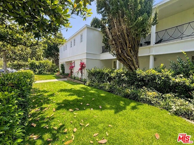 Photo - 1212 10th St Unit 15