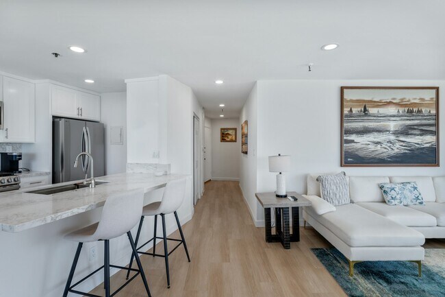 Photo - 565 Esplanade Unidad 316