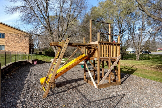 Playground - Ridgewood Manor Partnership