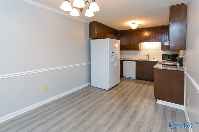 Photo - 2225 Golf Rd SW Unit 214