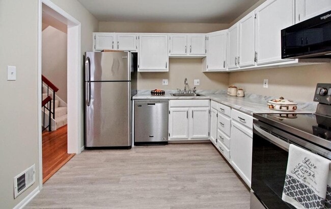 Photo - 6206 Dimrill Ct