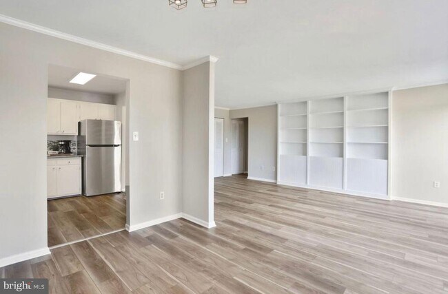 4241 Columbia Pike Unit 506
