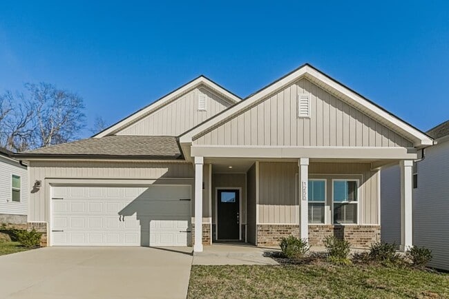 Building Photo - 1312 Bluffton Cir