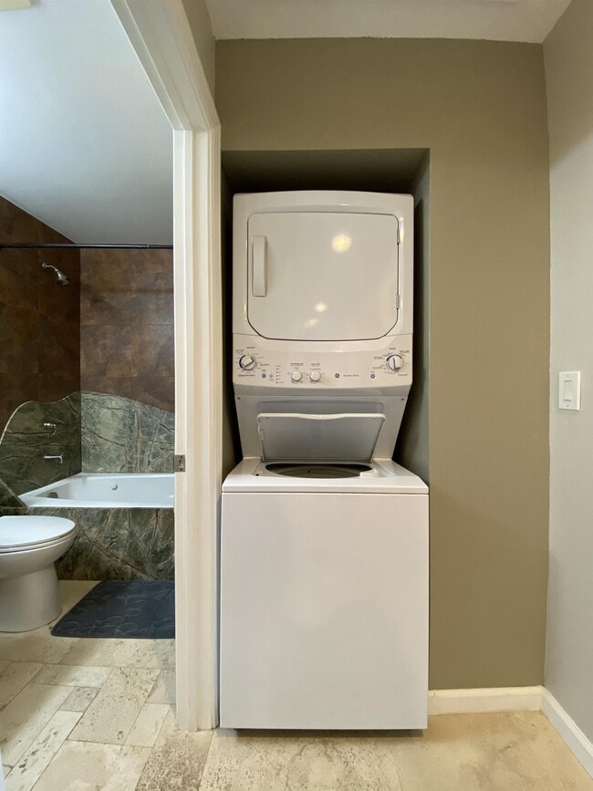 Photo - 480 Kenolio Rd