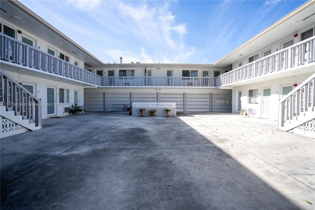 Photo - 6650 Miller Dr Unit 4