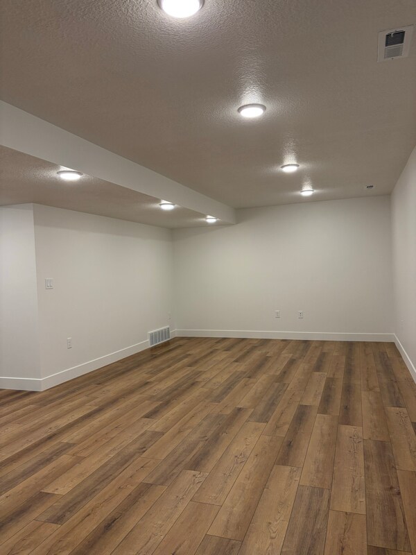 Photo - 184 N Rick Way