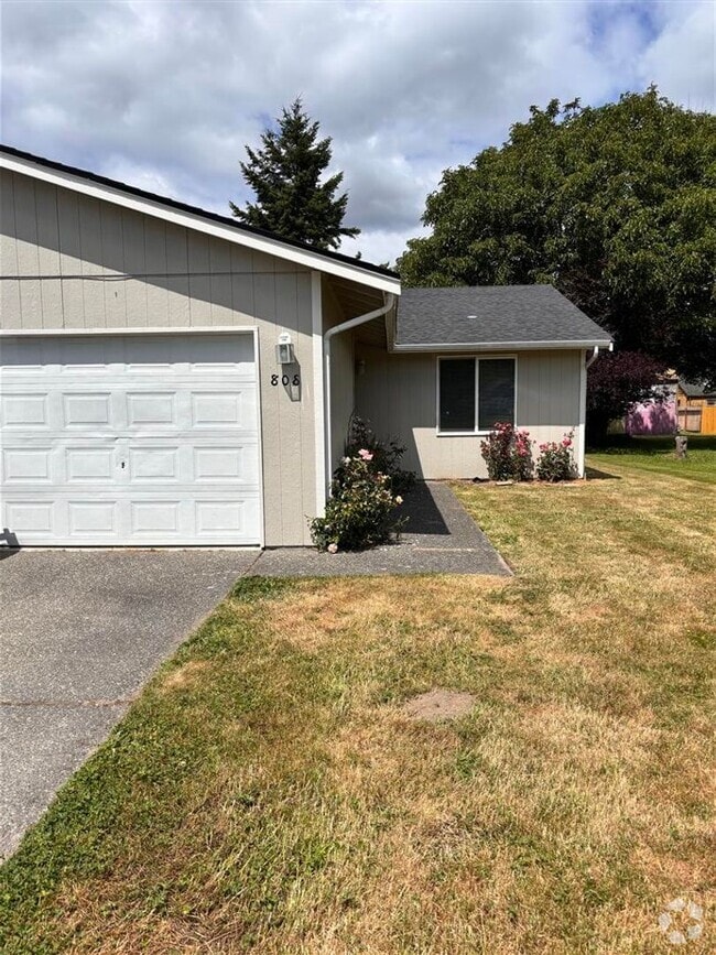Building Photo - Gaither Unit Gaither - 808 Rental