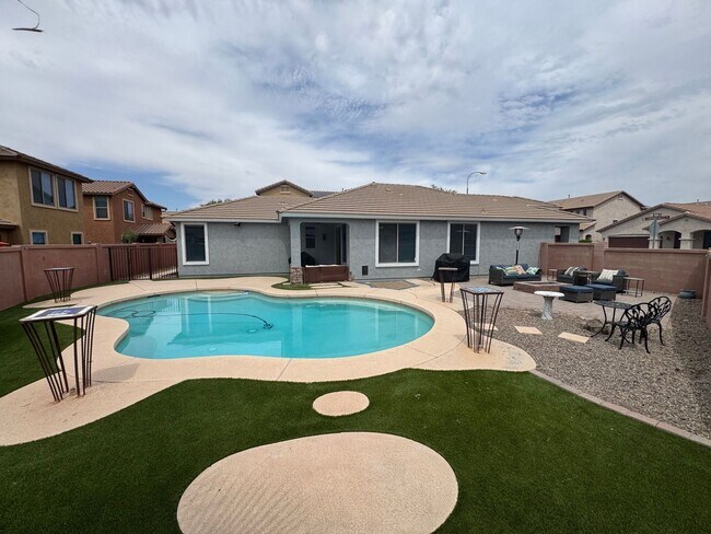 Photo - 3 bedroom - 2 bathroom - 1374 square feet