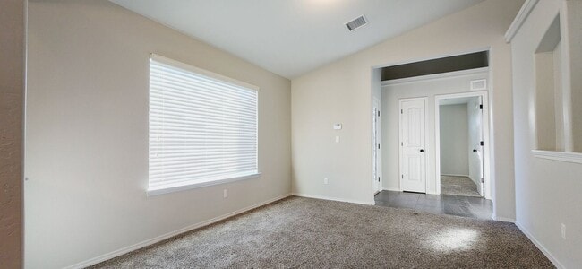 Photo - Stunning 4 bedroom, 2 bath home in East El Paso!