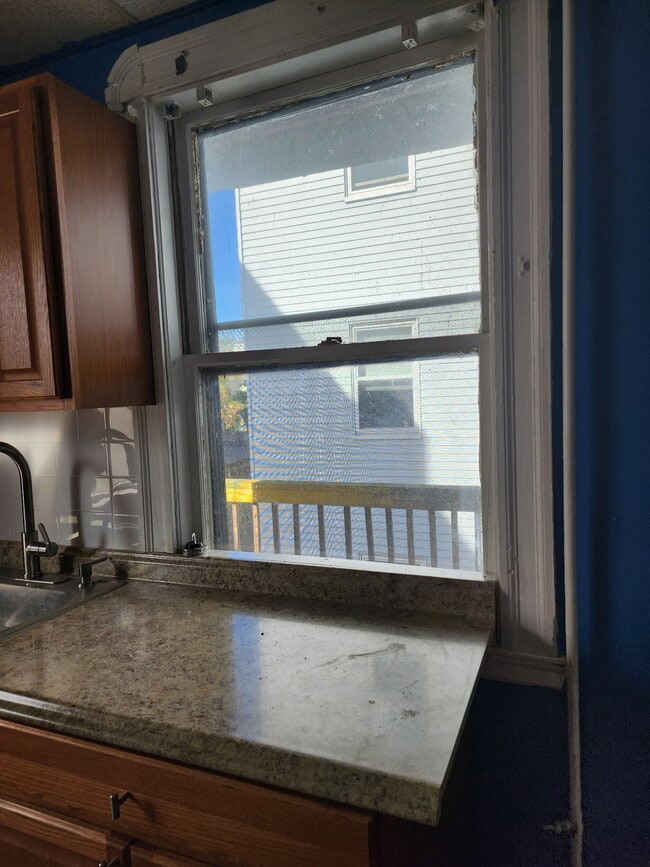 Photo - 97 Gilman St Unidad 4