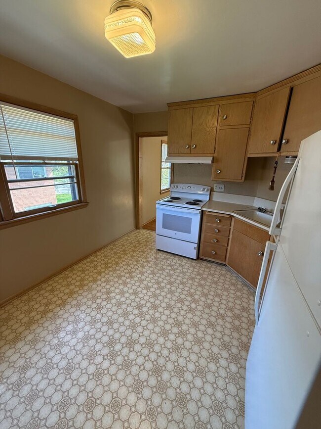 Photo - 3308 N Dousman St Unit 3